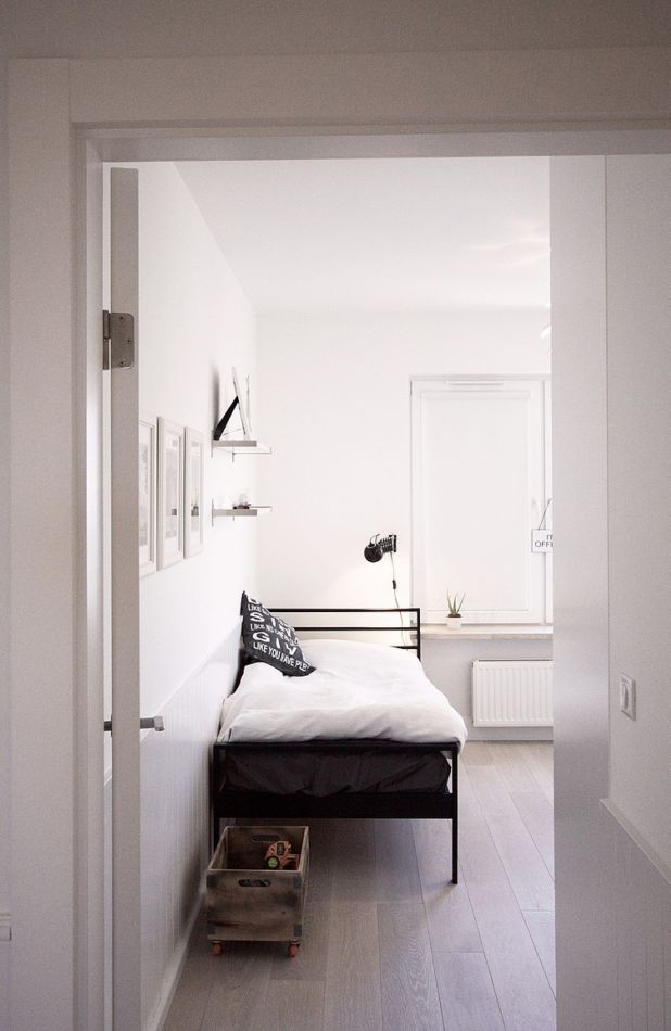 908-r10.jpg