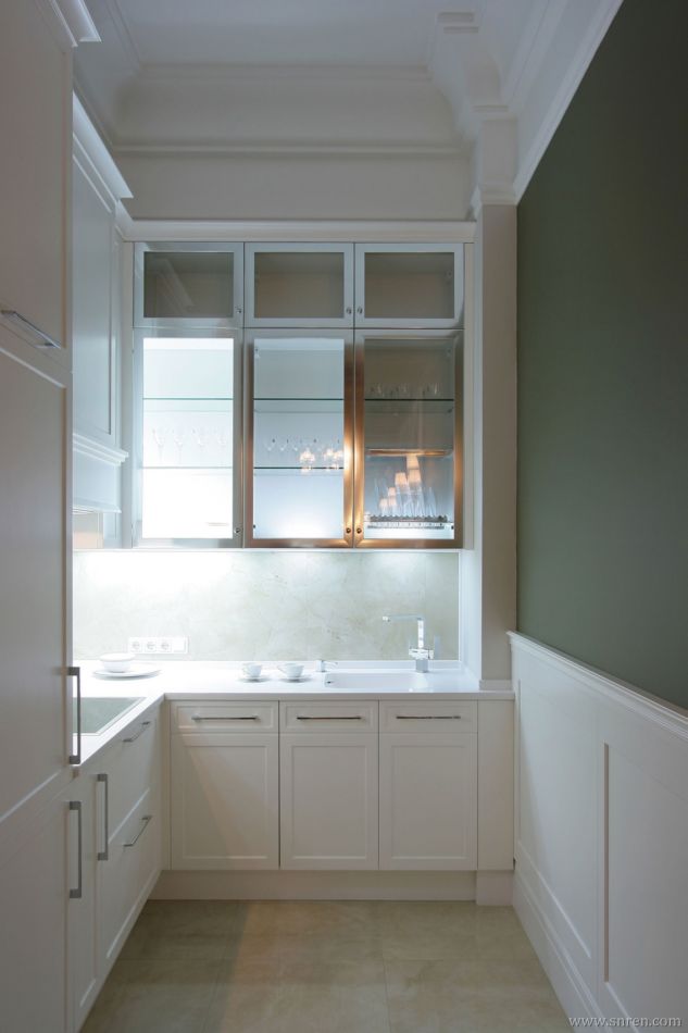 913-w10.jpg