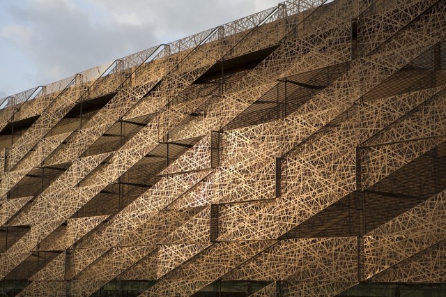 sipopo-facade03@emre-d%C3%B6rter-640x426.jpg