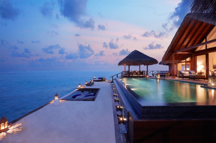 Taj-Exotica-Maldives-01-7-750x496.jpg