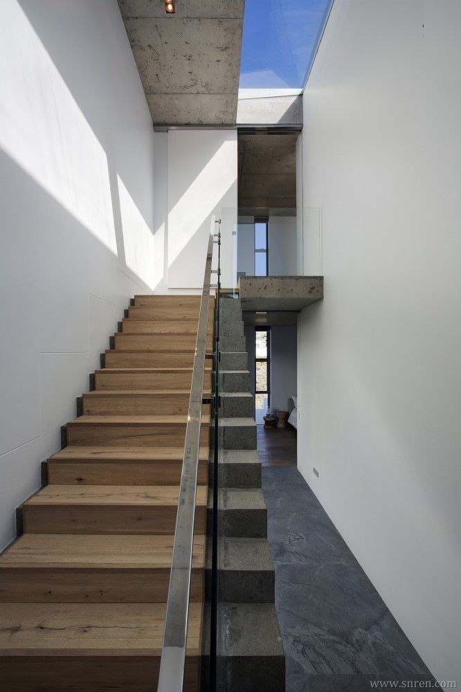 1029-z16.jpg