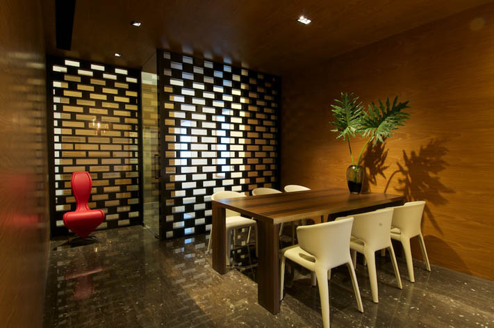 Modern-Home-Interior-for-a-Young-Indian-Family-3.jpg