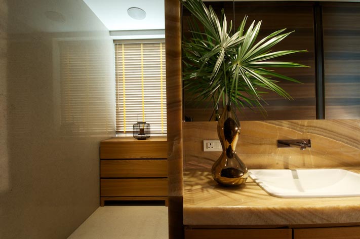 Modern-Home-Interior-for-a-Young-Indian-Family-16.jpg