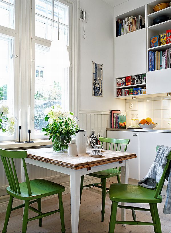 charming-and-clean-style-apartment-table.jpg