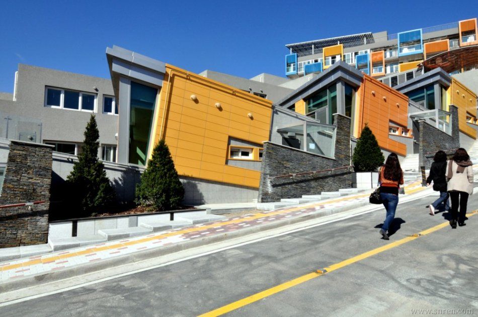 Housing03.jpg