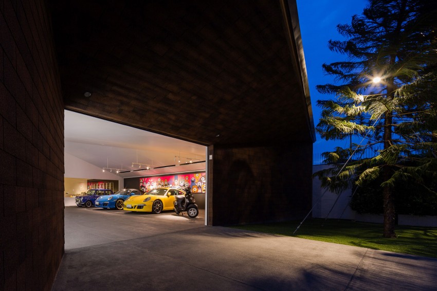 garage-of-the-bears-11-850x566.jpg
