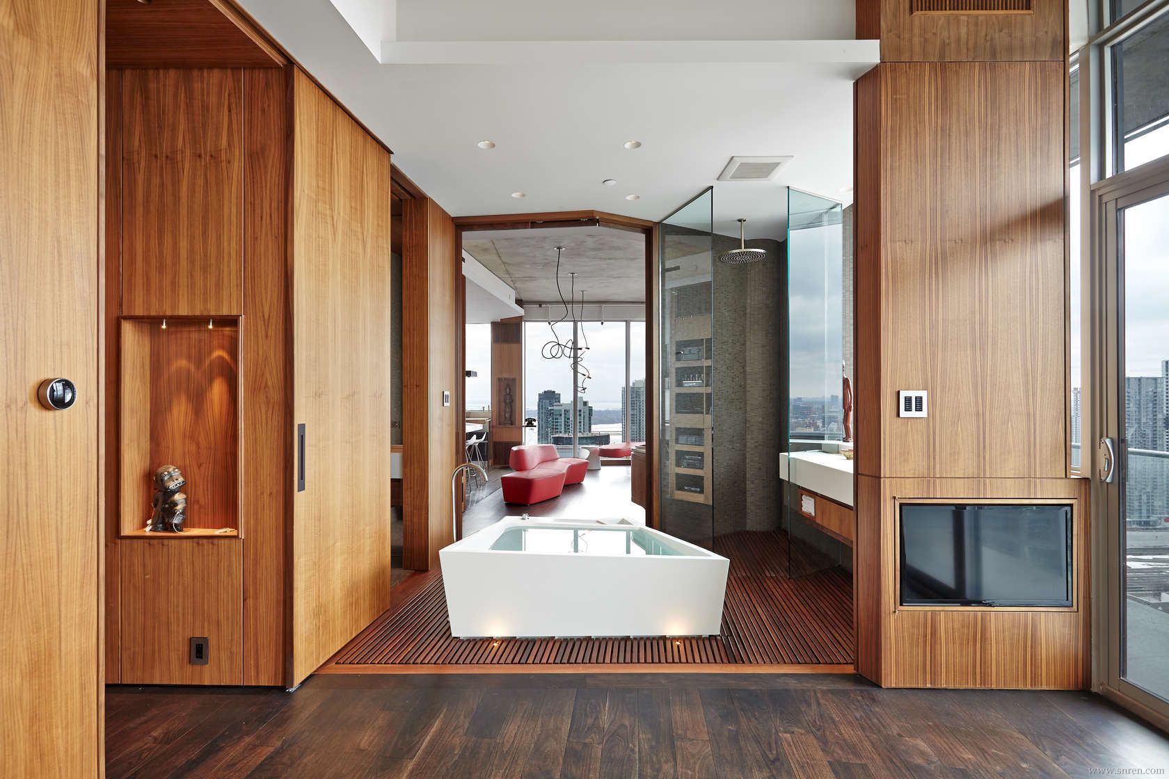 Fichman-Penthouse-02.jpg