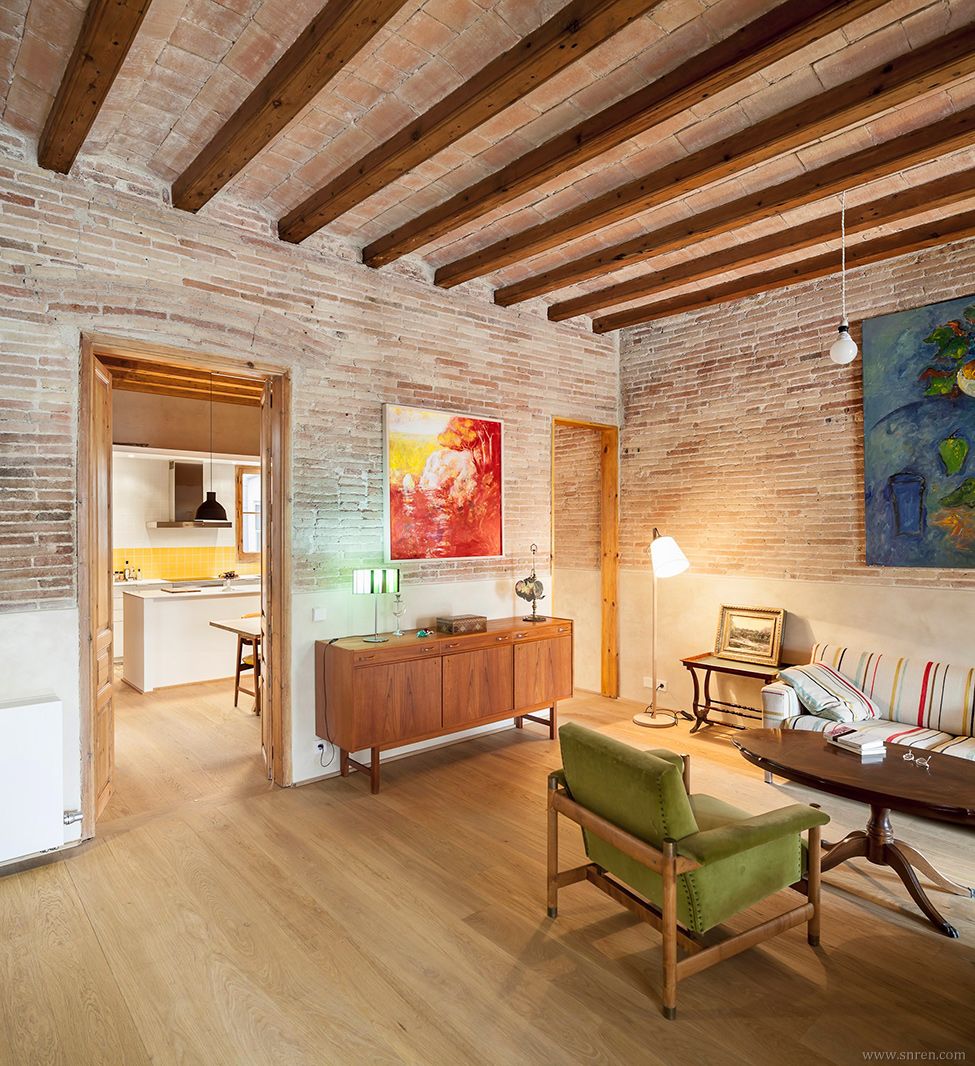 writers_apartment_eixample_hqroom_ru_04.jpg