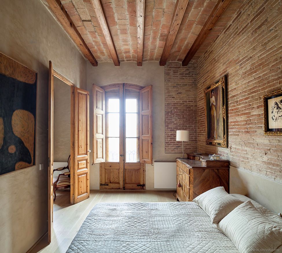 writers_apartment_eixample_hqroom_ru_12.jpg