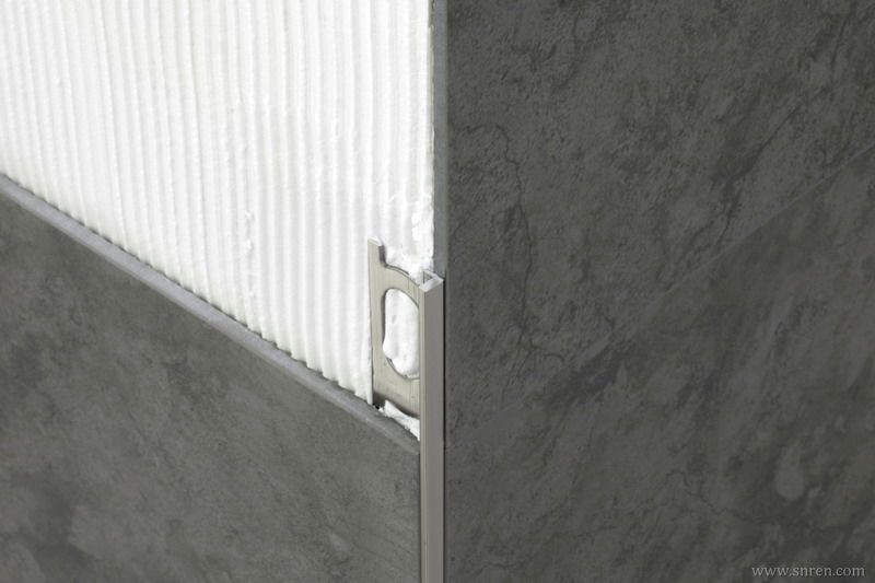 407-snr-06.jpg