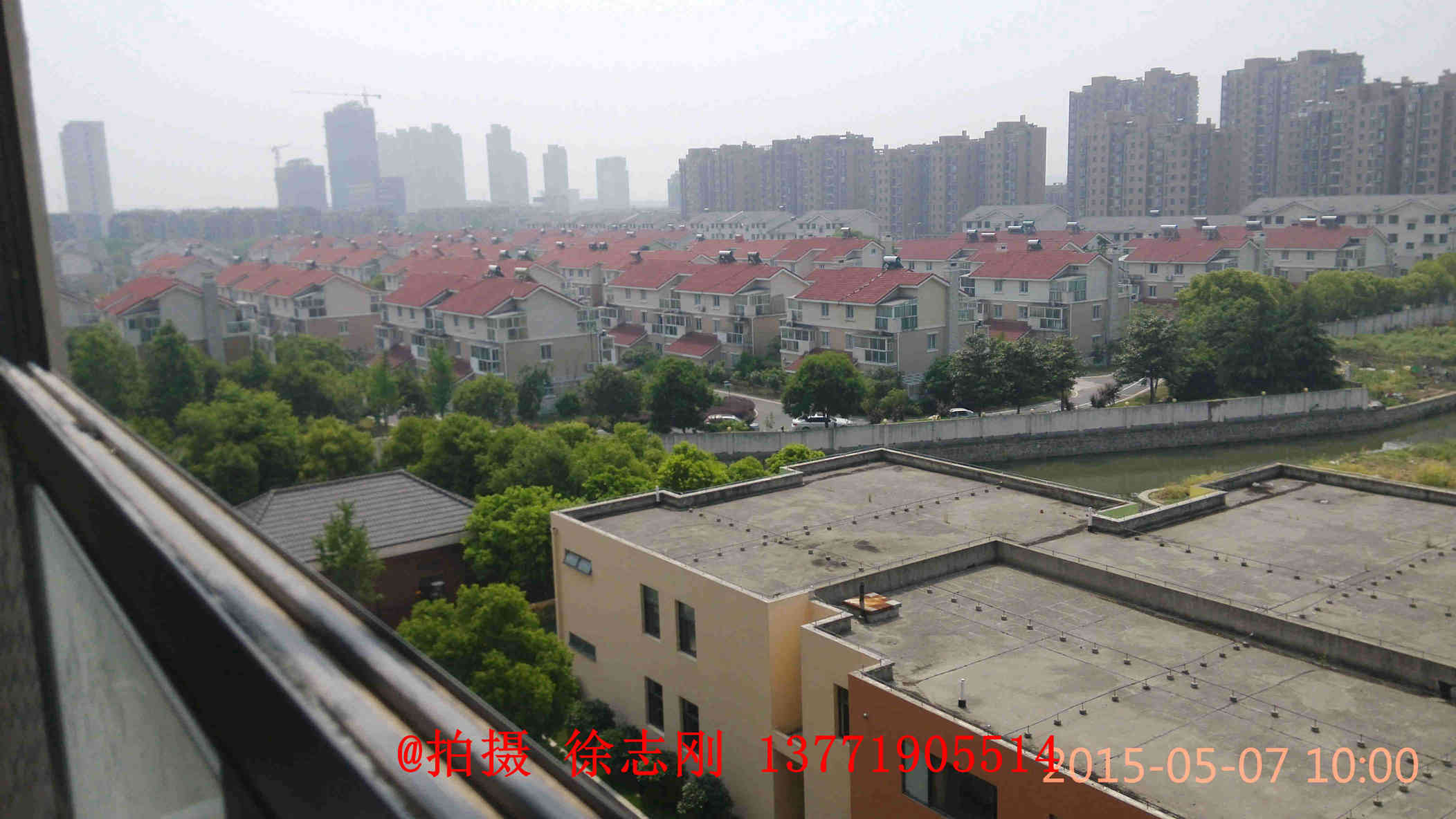 01.jpg