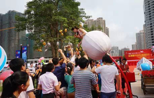 尚品坊商业街六一儿童节活动现场一