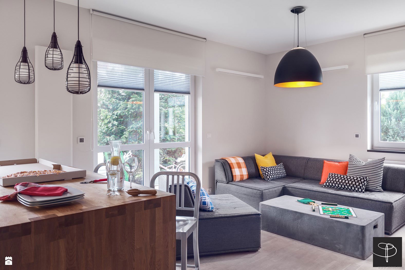 An-Art-Inspired-Interior-04.jpg