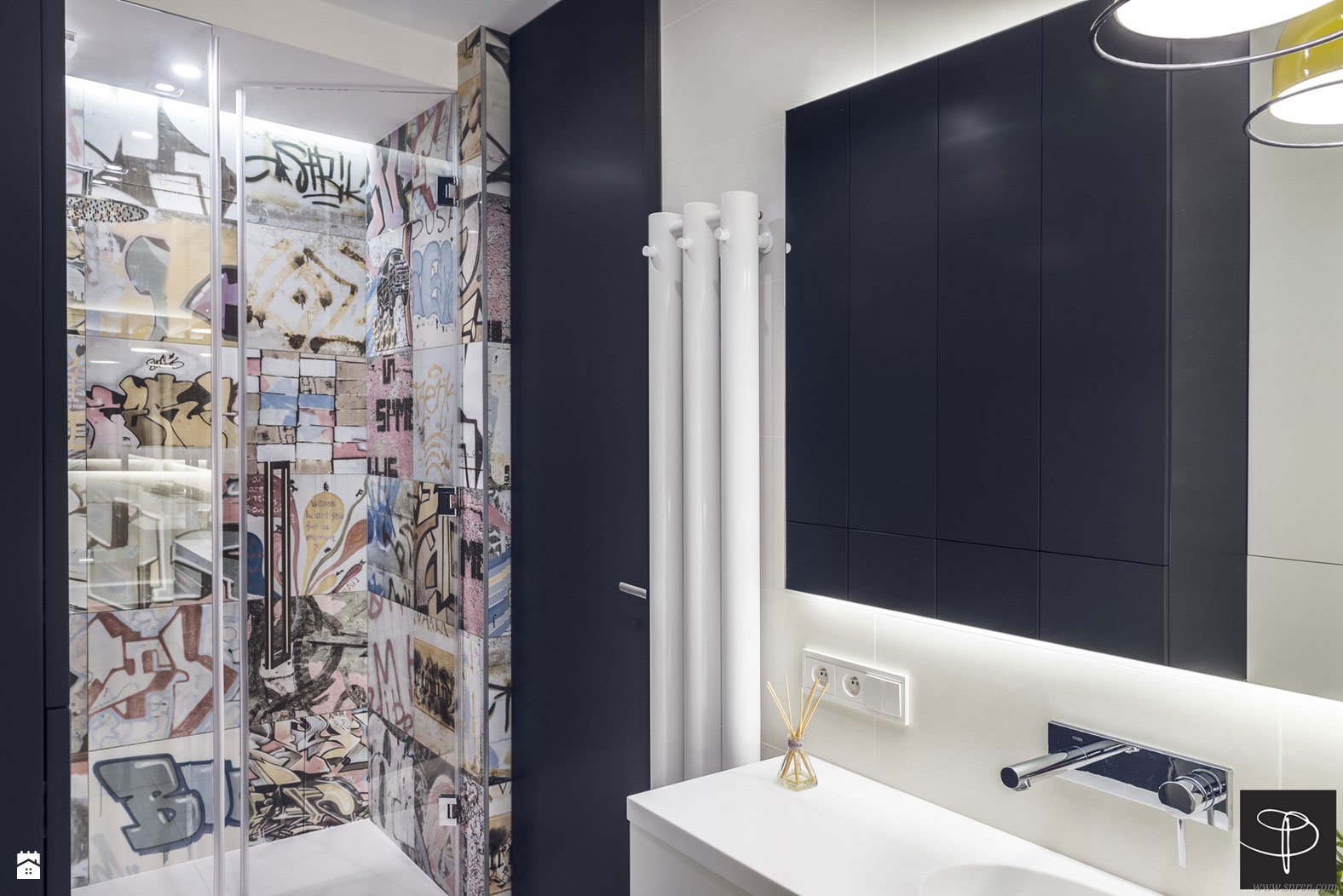 An-Art-Inspired-Interior-17.jpg