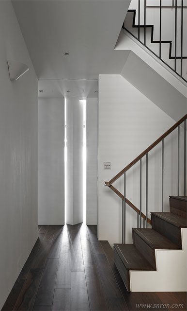 806-x19_snr.jpg