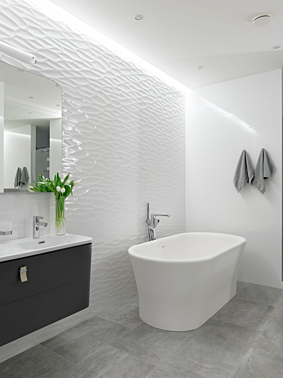 Pattern-on-the-walls.jpg