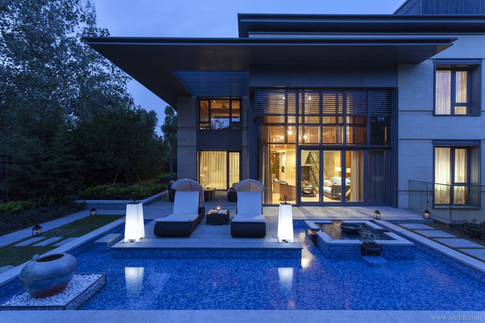 Villa-15_snr.jpg