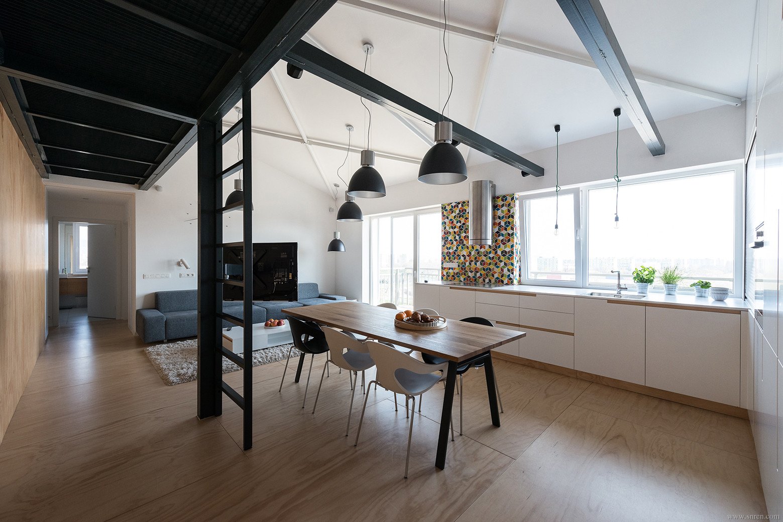 929-w15_snr.jpg