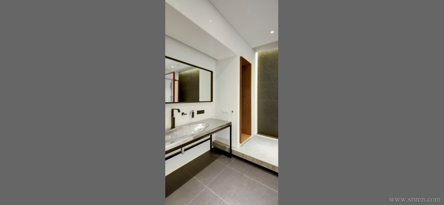 1103-x18_snr.jpg