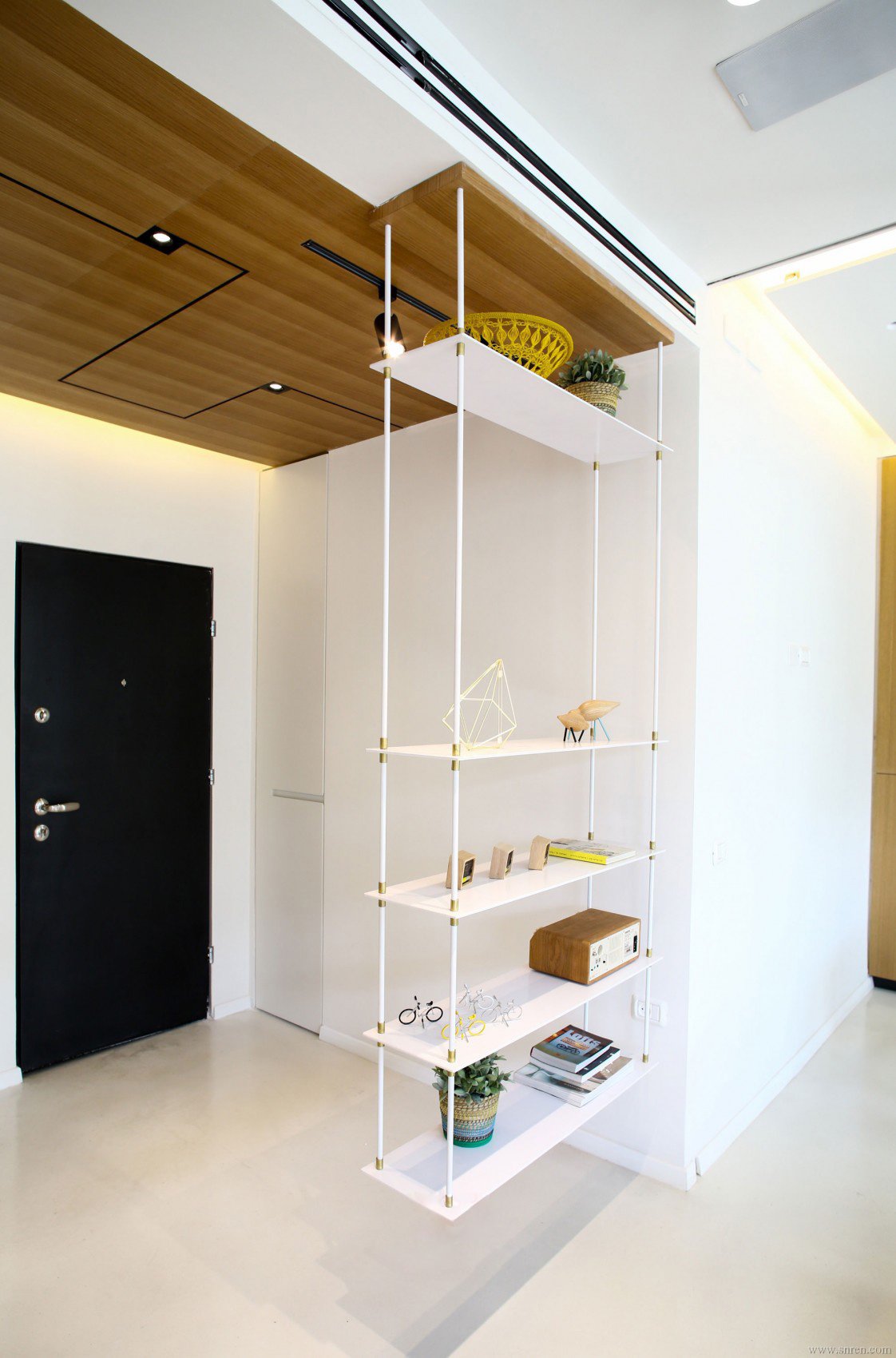 TLV-Ben-Gurion-Weisel-Apartment-07_snr.jpg