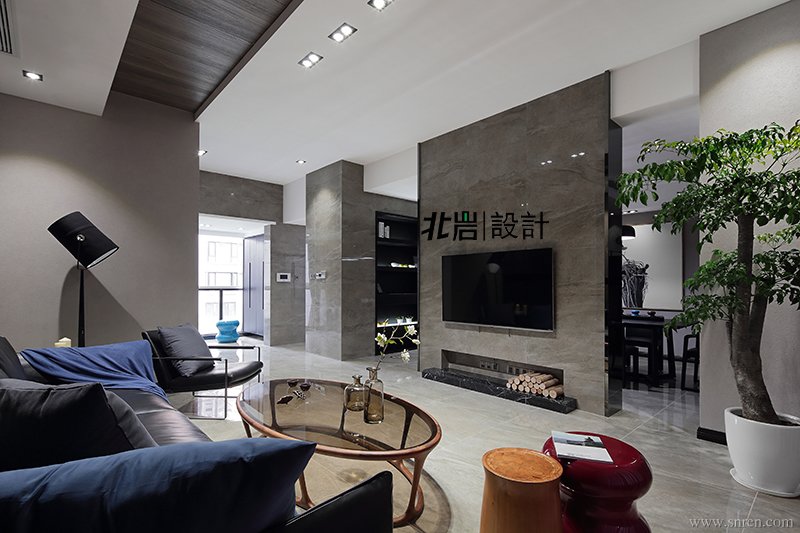 1117-x01_snr.jpg
