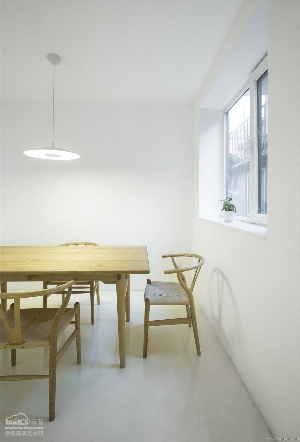 109-w14_snr.jpg