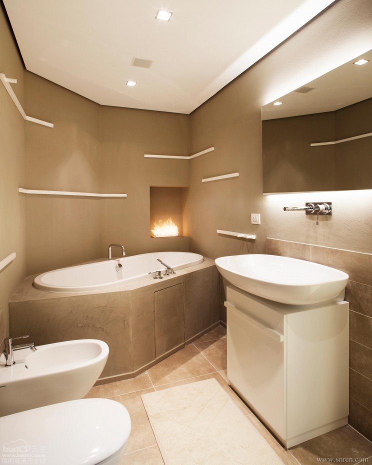 16307-w18_snr.jpg