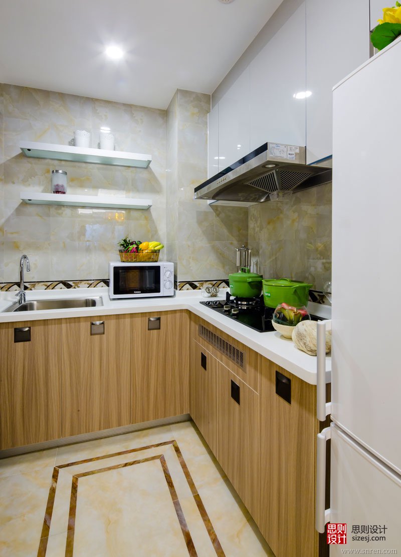 16329-w07_snr.jpg