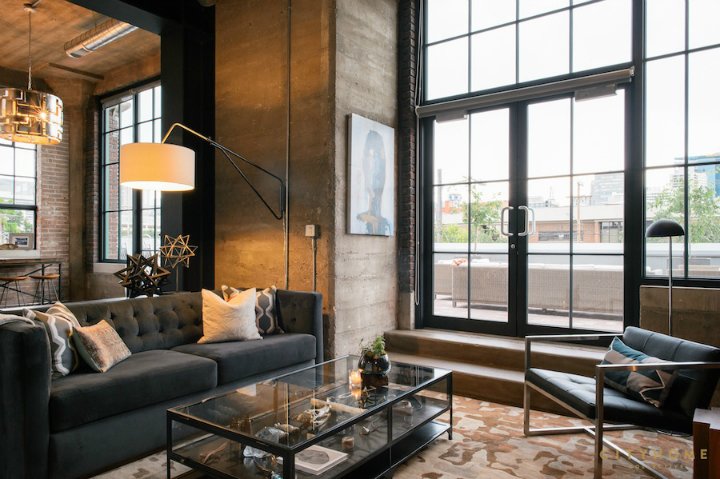 gothic-industrial-loft-01_snr.jpg