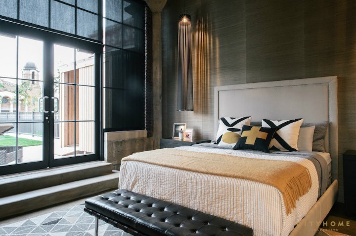 gothic-industrial-loft-11_snr.jpg
