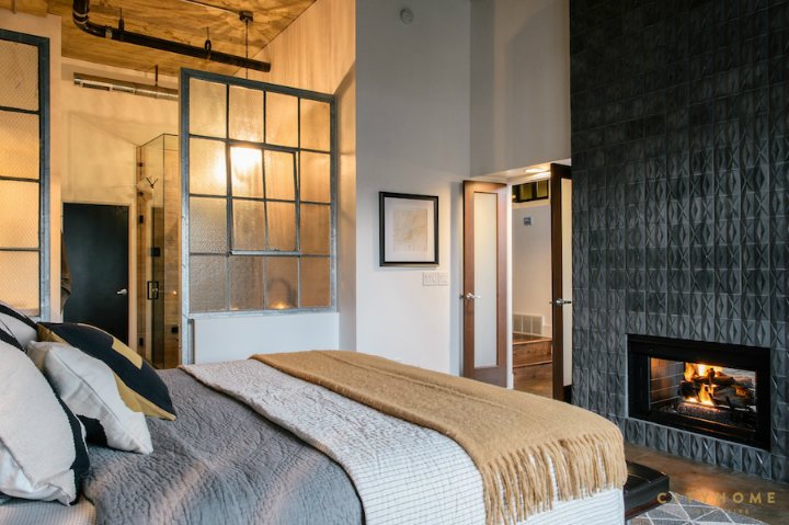 gothic-industrial-loft-17_snr.jpg