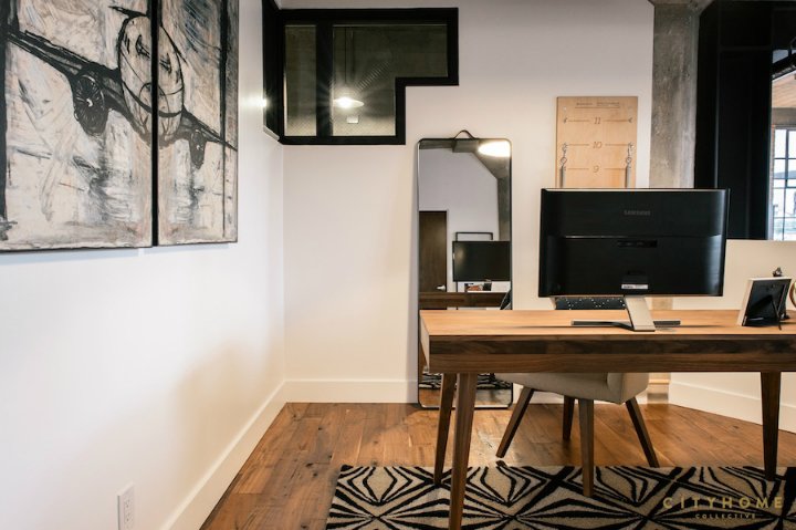 gothic-industrial-loft-19_snr.jpg