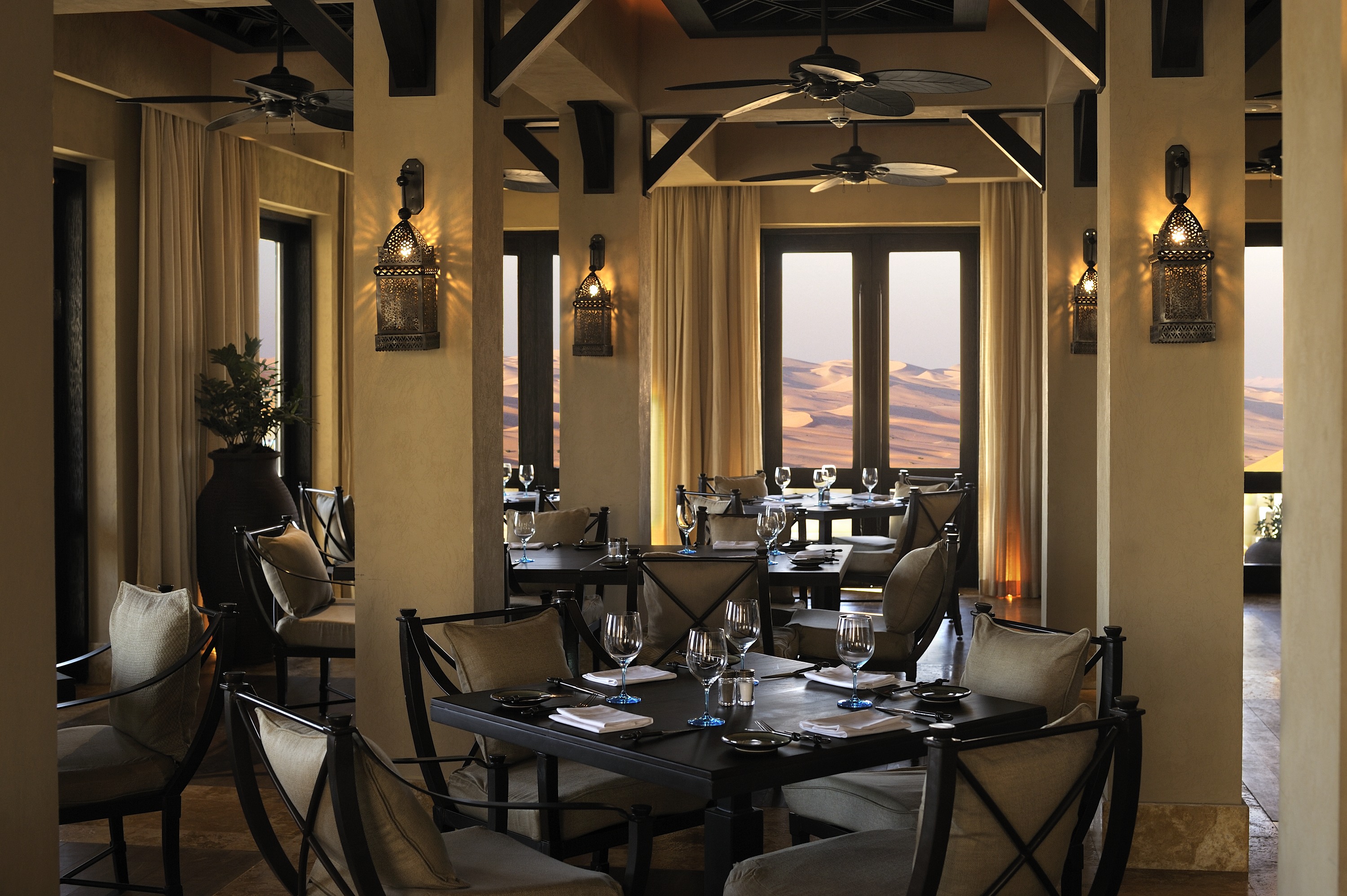 Ghadeer restaurant indoor dining.JPG