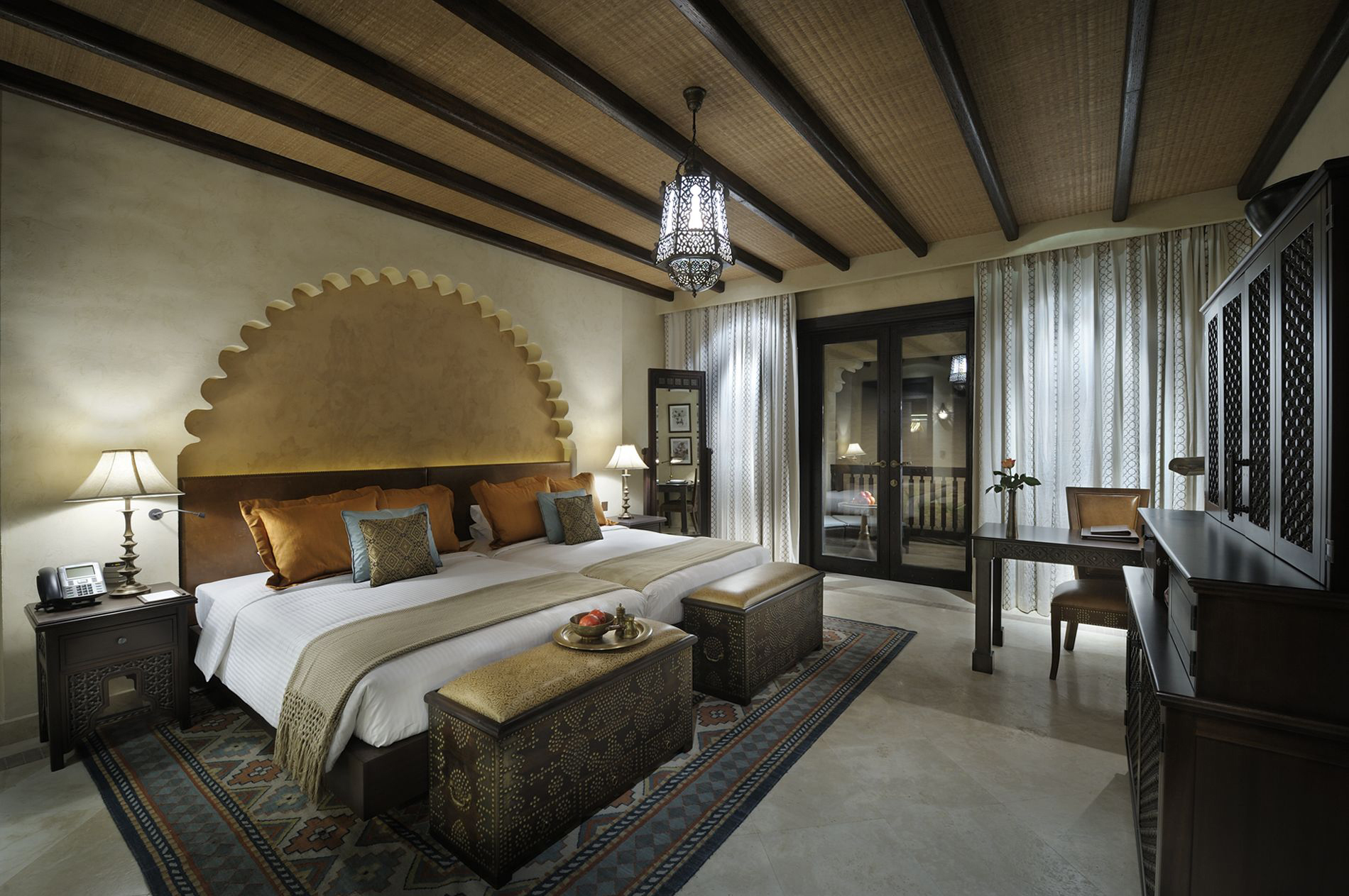 Twin bed Deluxe Room.jpg