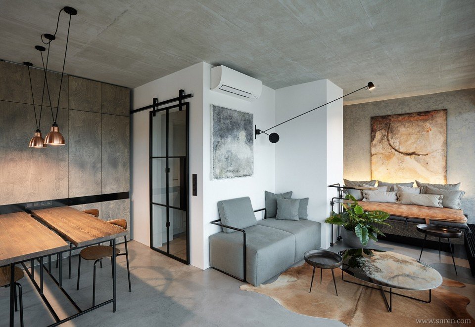 Formafatal_LOFT_01_snr.jpg