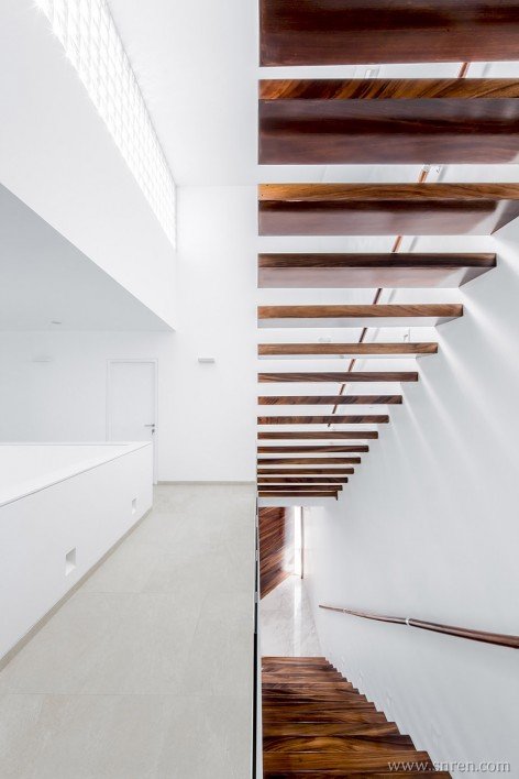 Cota-Paredes-Arquitectos-11_snr.jpg
