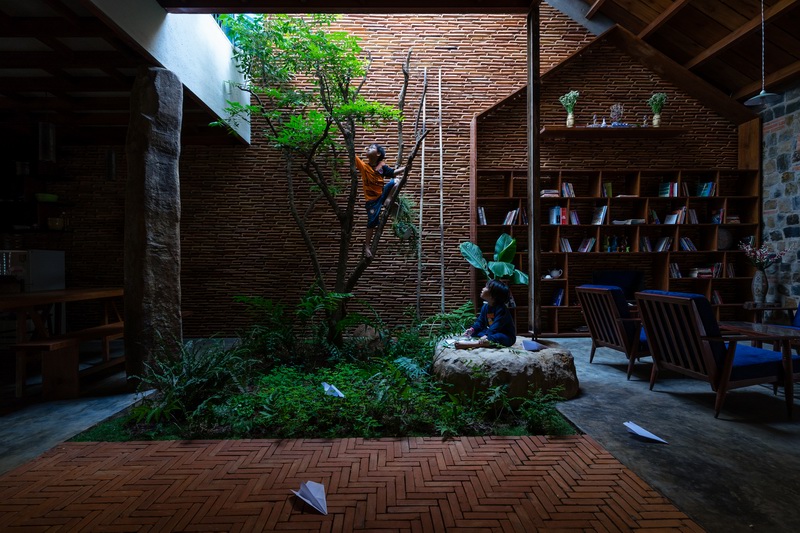 Uncles-House-22.jpg