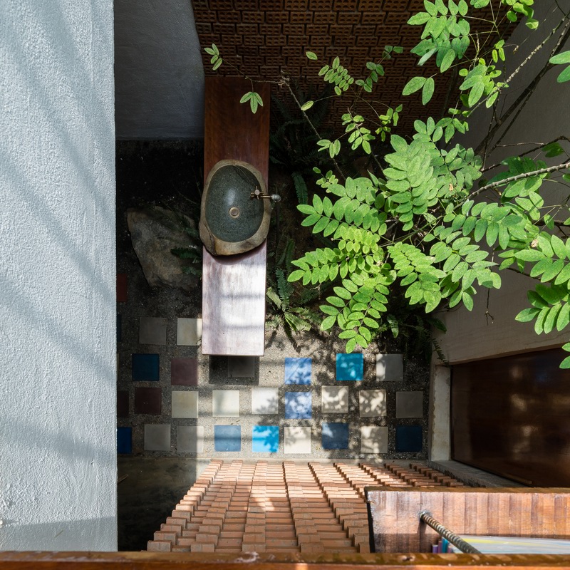 Uncles-House-4.jpg