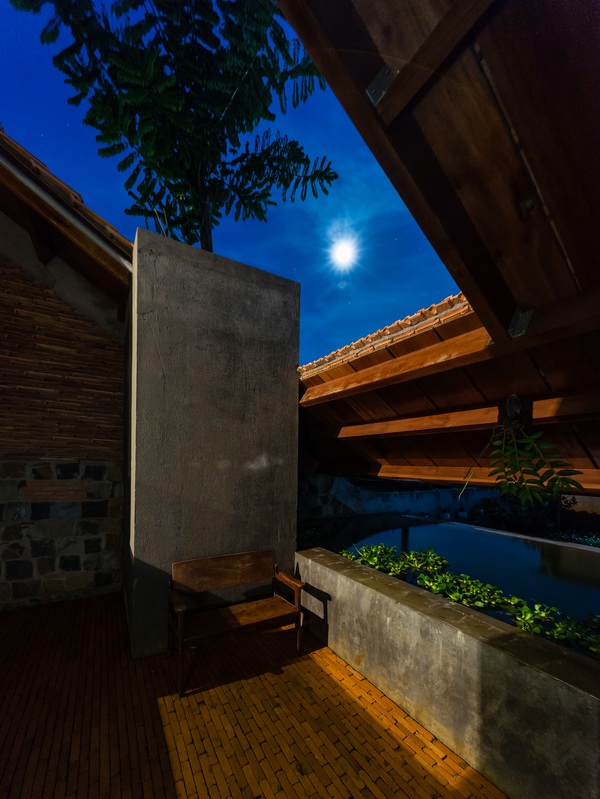 Uncles-House-16.jpg