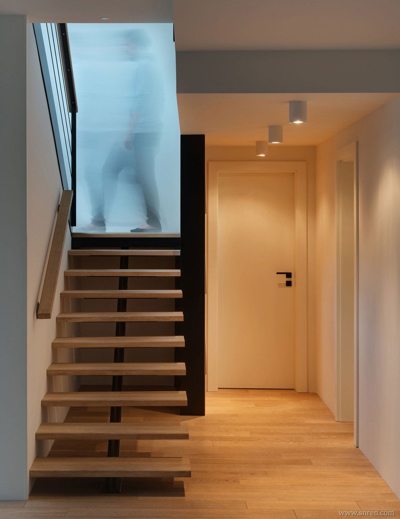 apartment-09_snr.jpg