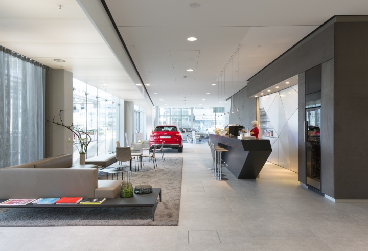 myAudi-Sphere-by-BENJAMIN-HAUPT-ARCHITEKTEN-Munich-Germany02.jpg