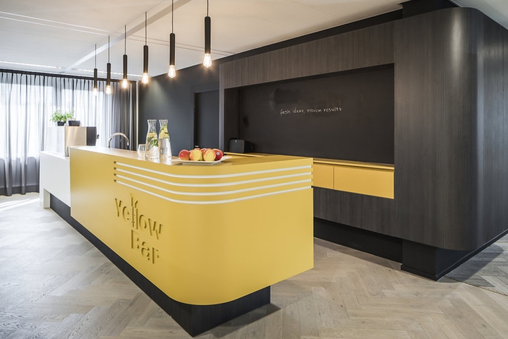 Yellowtail办公室 荷兰 公装及住宅设计作品实景案例 室内人 
