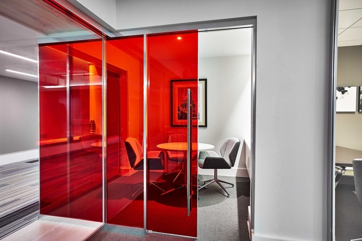 Muraflex-Showroom-by-Francis-Cauffman-Chicago-Illinois-05.jpg