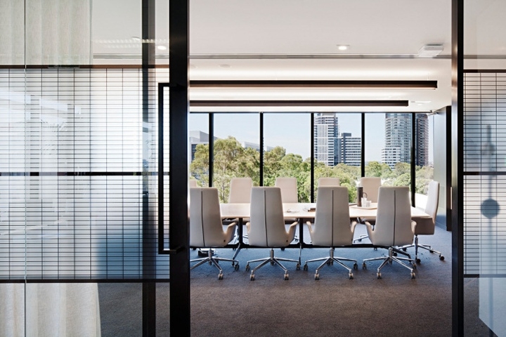UBT-The-Precinct-Coworking-Office-by-Unispace-Sydney-Australia08.jpg