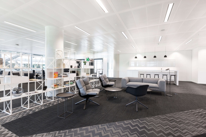 Chiswick-Park-by-ThirdWay-Interiors-London-UK13.jpg