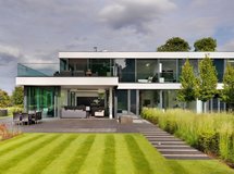 英国伯克郡泰晤士河畔的Berkshire私人住宅