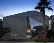 Diamond House 钻石房子