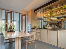 Townhouse With Private Garden Baan Puripuri