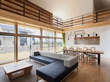 独特的巨大屋顶，三重县“SRM”住宅室内设计